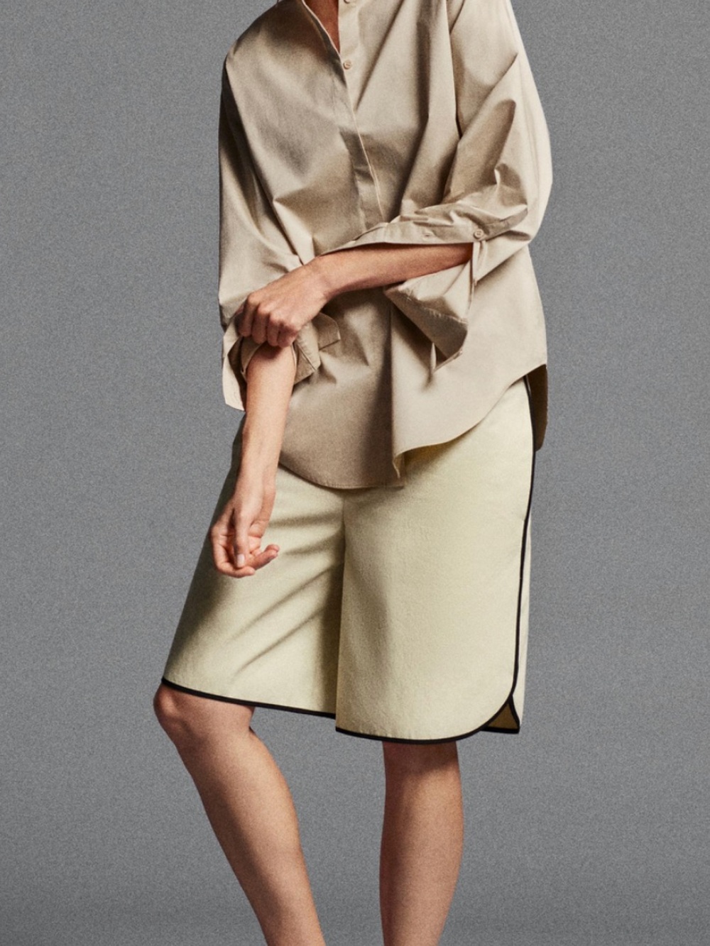ZARA COLLECTION CONTRAST BINDING BERMUDA SHORTS